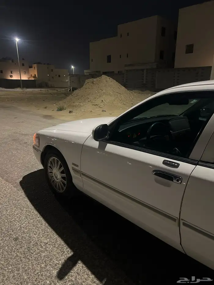 فورد جراند ماركيز 1