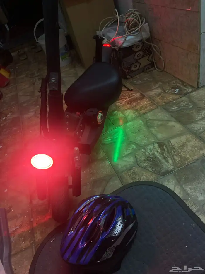 اسكوتر كهربائي 1