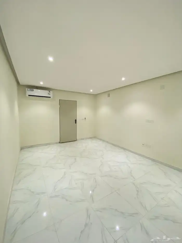 شقة للايجار بحي الوادي 1