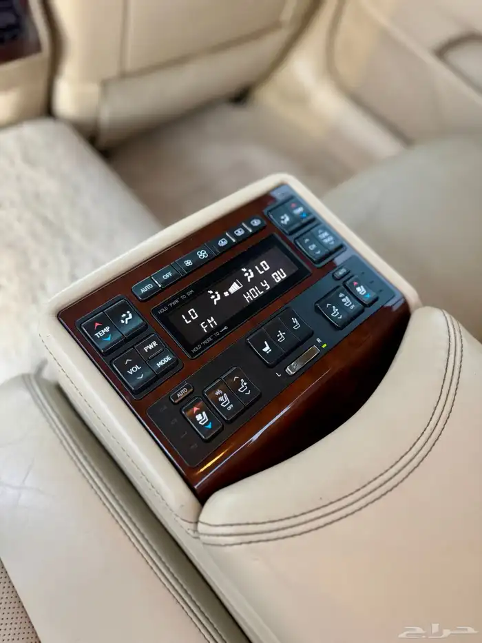 للبيع لكزس ((LS460)) 2013 (سعودي) ((نظيفة)) 46