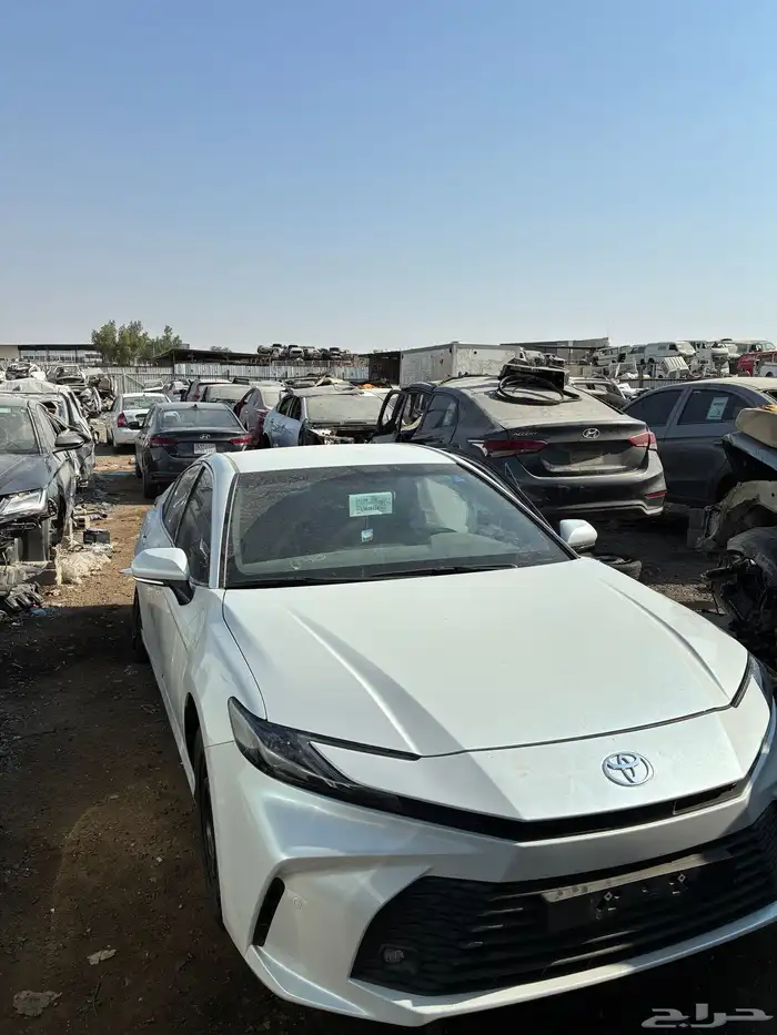 كامري تشليح 2025 قطع غيار 1