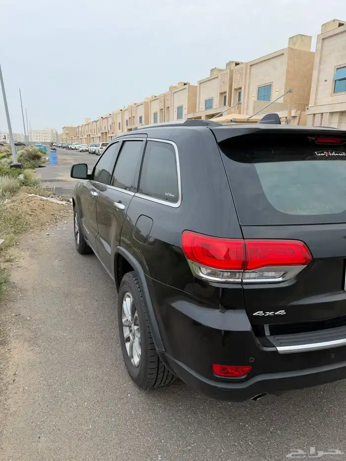 جيب شروكي فل كامل 2015ليمتد 4