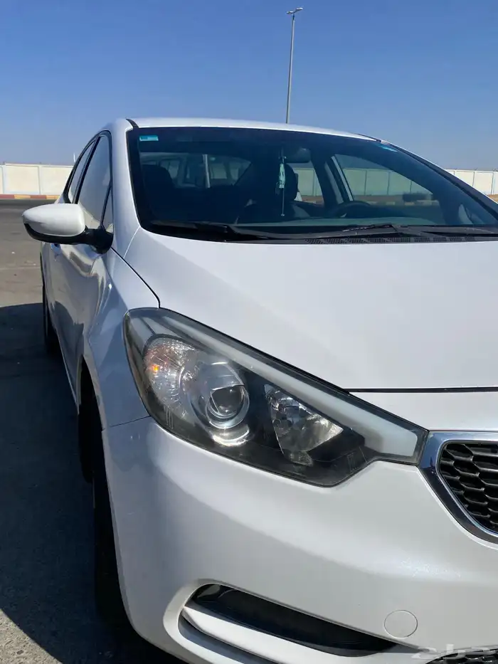 كيا سيراتو 2015 للبيع او البدل بشانجان ايدو 22 وفوق 4