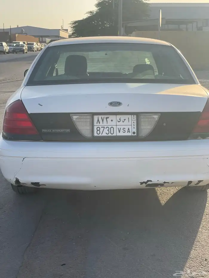 فورد بوليسي 2003 ممشى 300 4