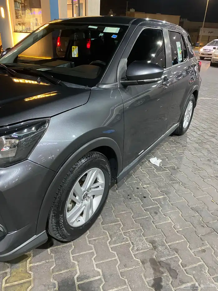 تيوتا رايز 2023ماشي 84 الف 9