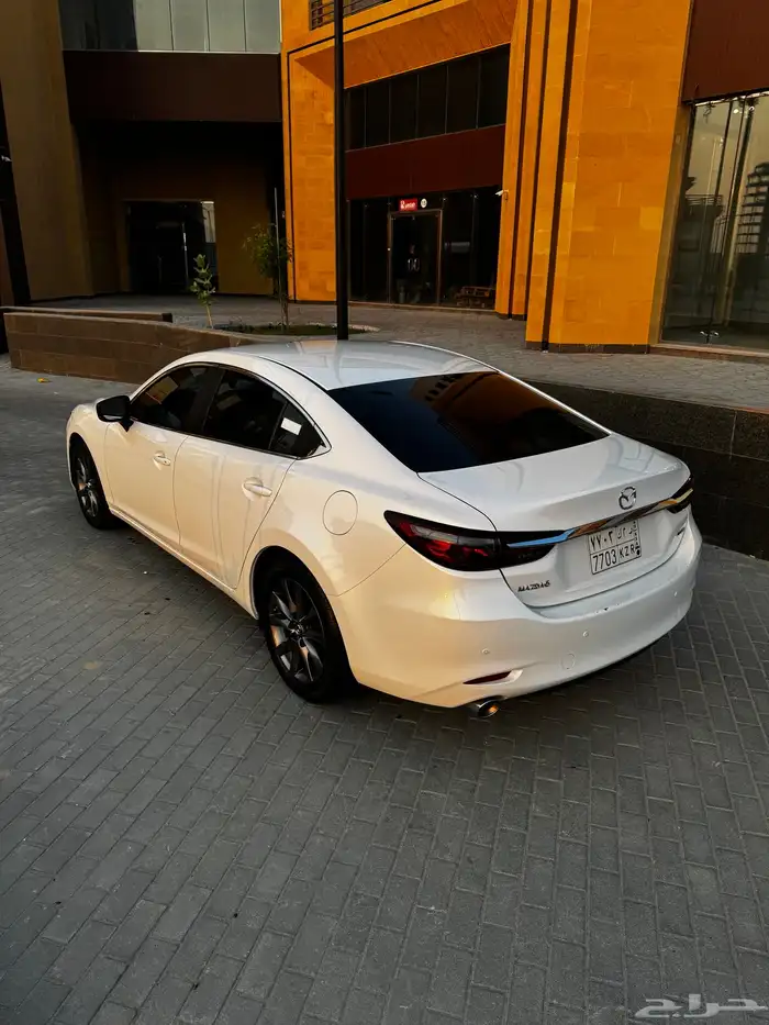 للبيع مازدا 23 11