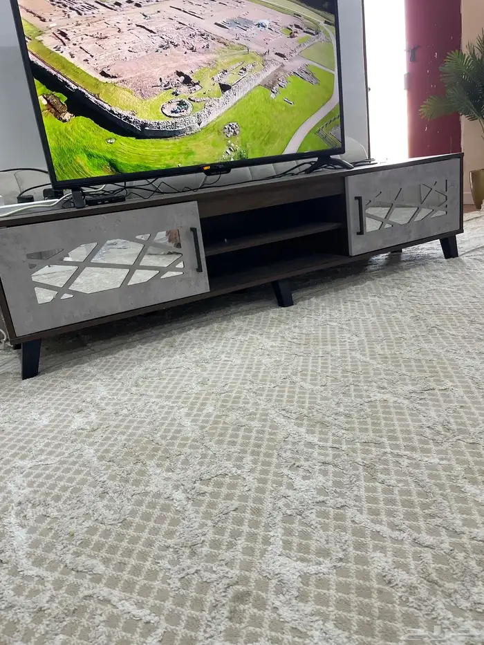 طاوله خشب جديده 0