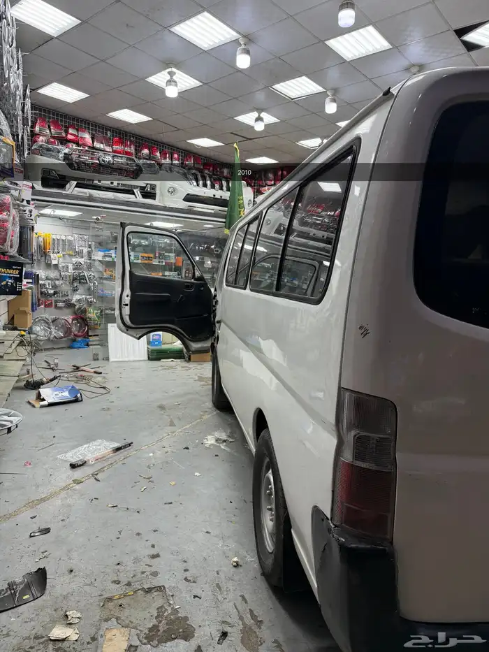 اجار باصين اورفان ديزل موديل 2010 و 2005مكيفة ونظيفه 15 راكب 6