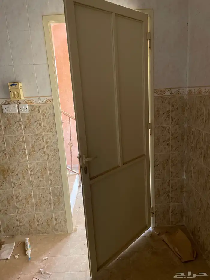 باب المنيوم 1