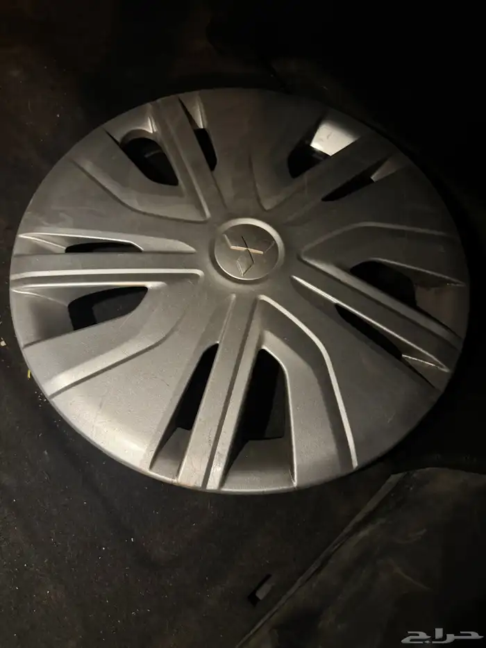 للبيع طيس تراج 2023 اصلي 2