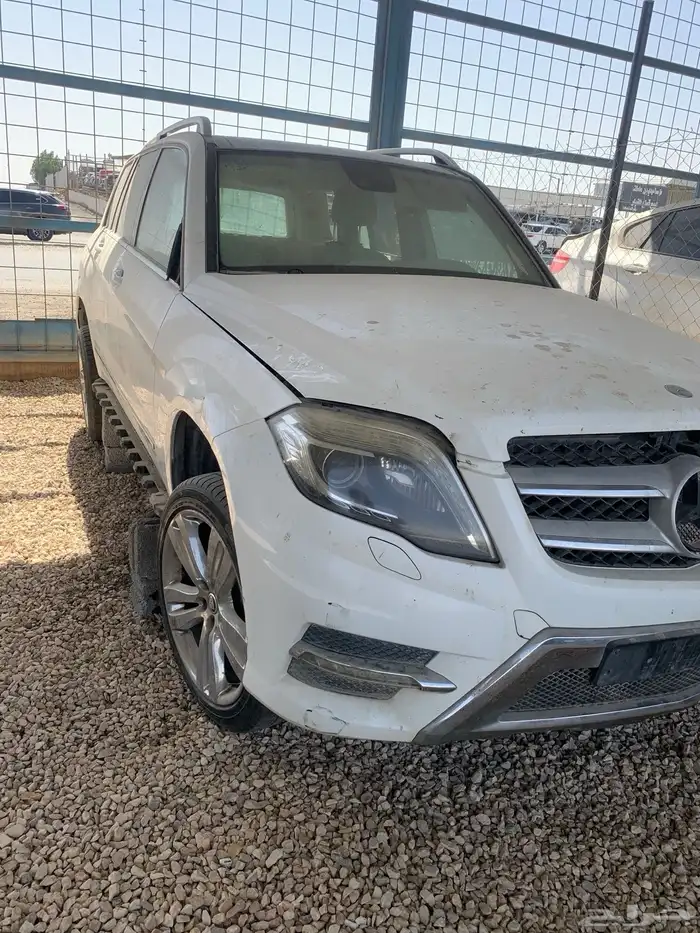 GLk للبيع قطع تشليح 3