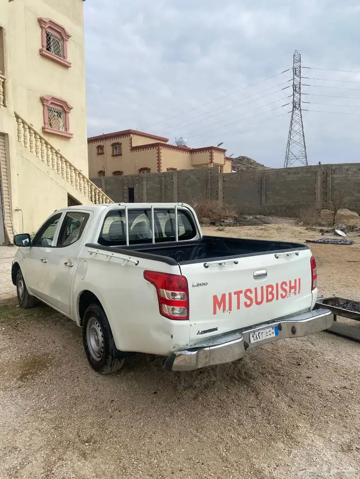 ميتسوبيشي 2016 4