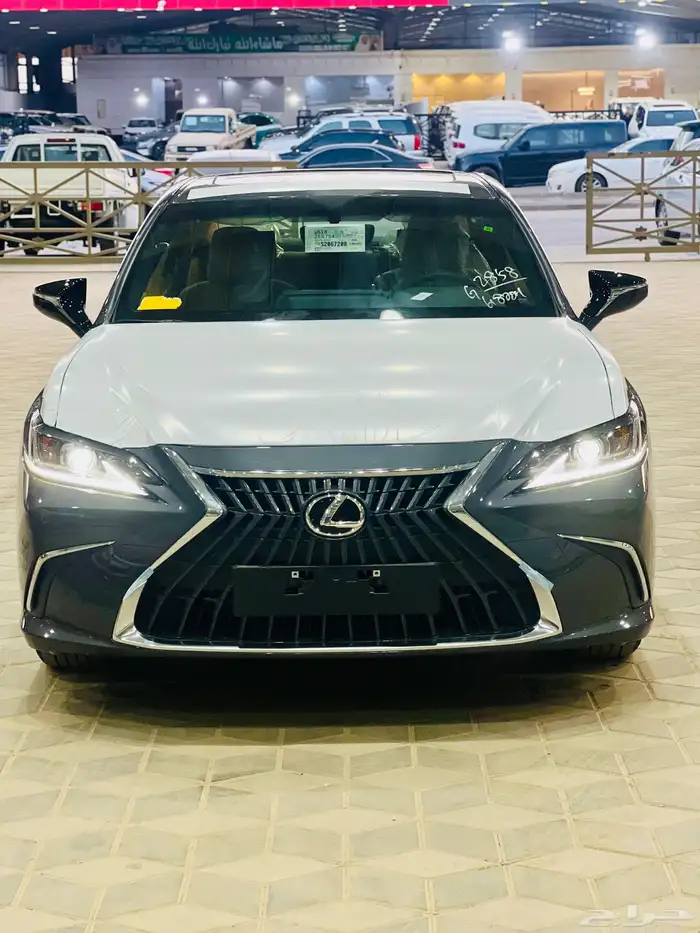 لكزس ES250 2025 0