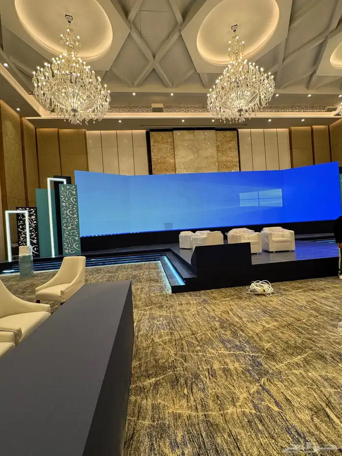 تأجير ومعدات شاشات عملاقه 0