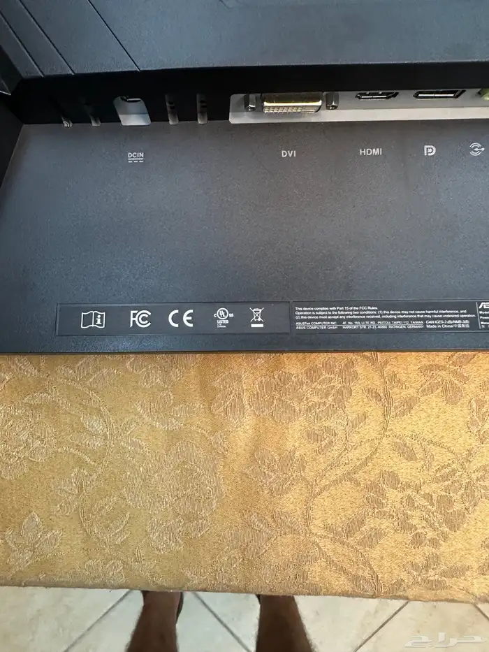 شاشة قيمينق 144 هيرتيز asus 4