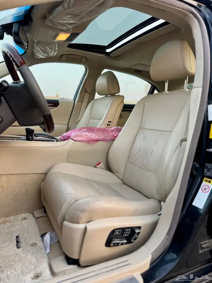 للبيع لكزس ((LS460)) 2013 (سعودي) ((نظيفة)) 51