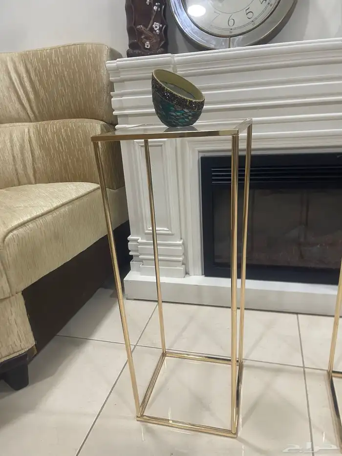 طاولات ستانستيل ذهب 2