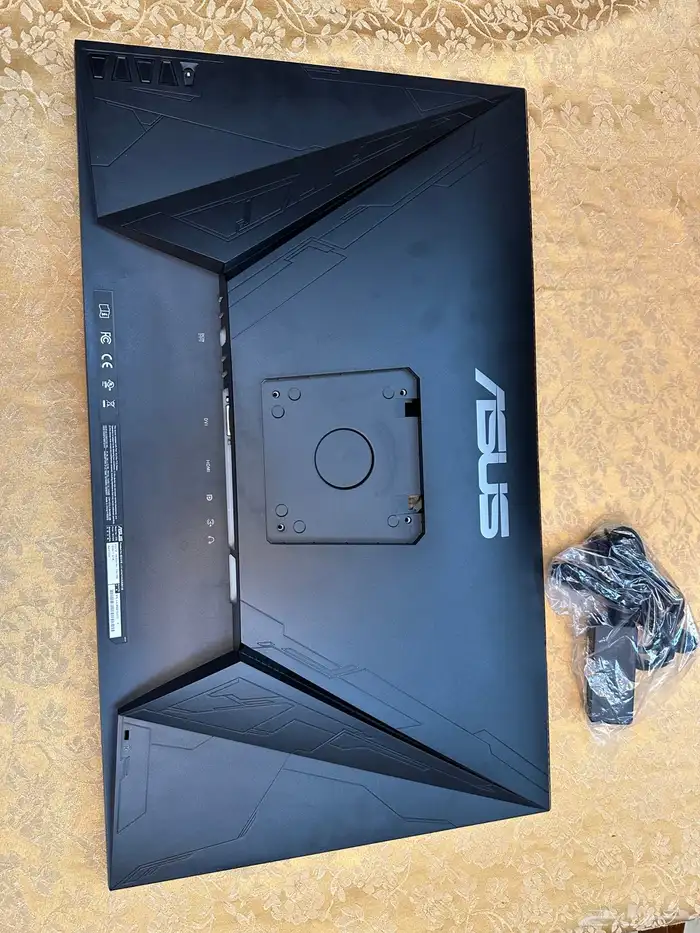 شاشة قيمينق 144 هيرتيز asus 3