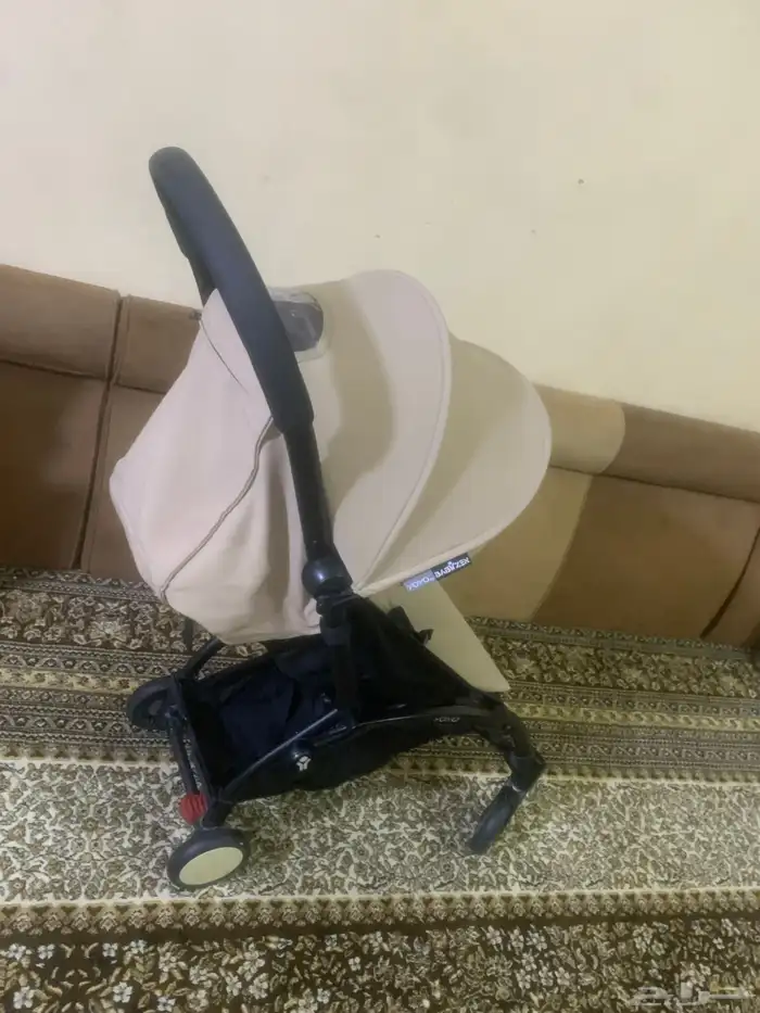 يويو عربة اطفال خفيفة وسهلة الفتح والاغلاق و تدخل الطائرة 1