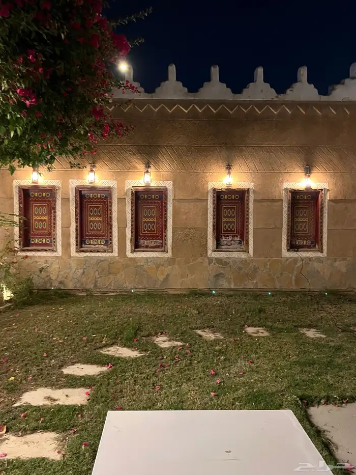 بيع ابواب مقنو السعر بسوم 1