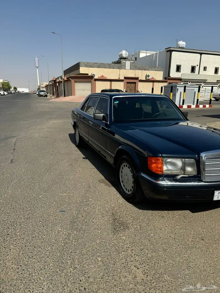 للبيع مرسدس 560 1