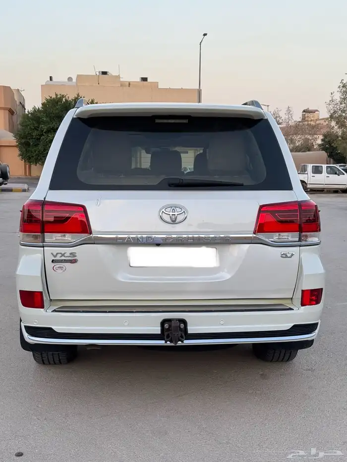 فكسار فل كامل 5.7 2016 8v 9