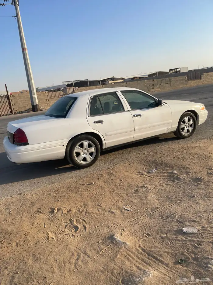 فورد بوليسي 2003 ممشى 300 5