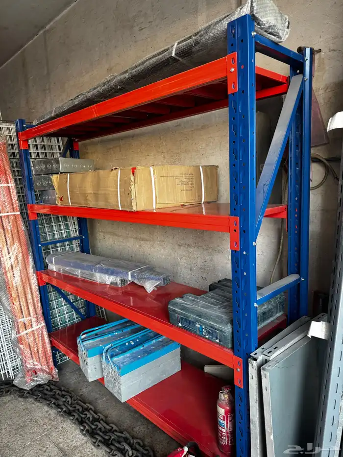 رفوف وطبليات وسقالات 0