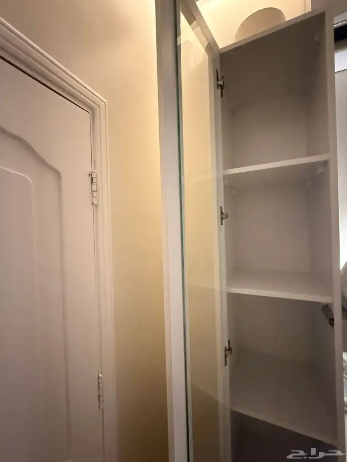 تسريحة للبيع على السوم نظيفة 0