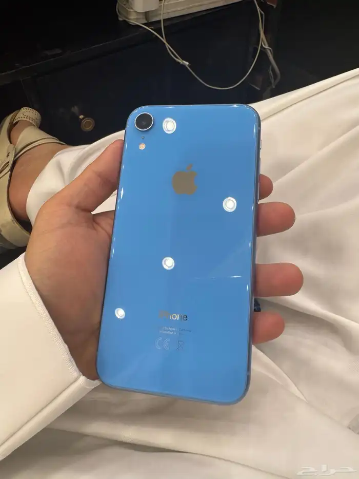 ايفون XR ازرق 0