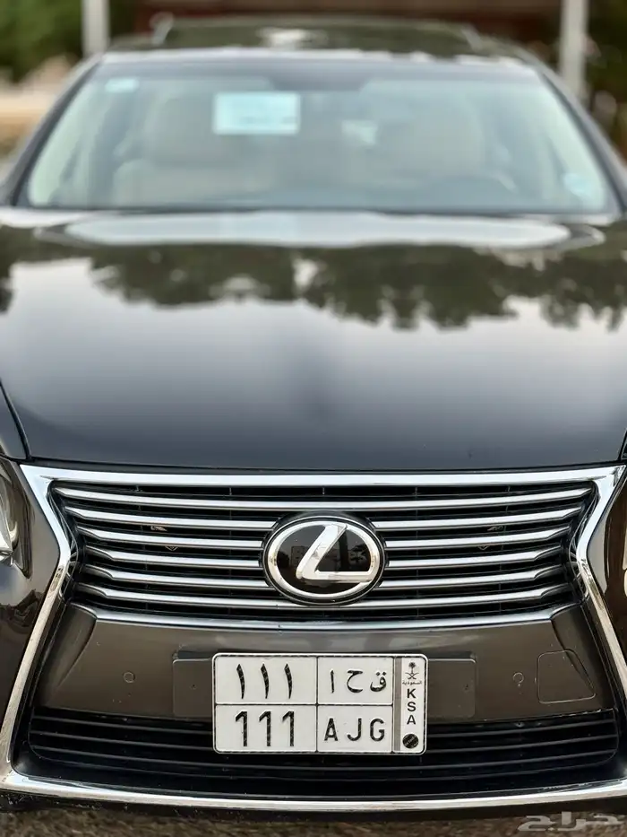 للبيع لكزس ((LS460)) 2013 (سعودي) ((نظيفة)) 32