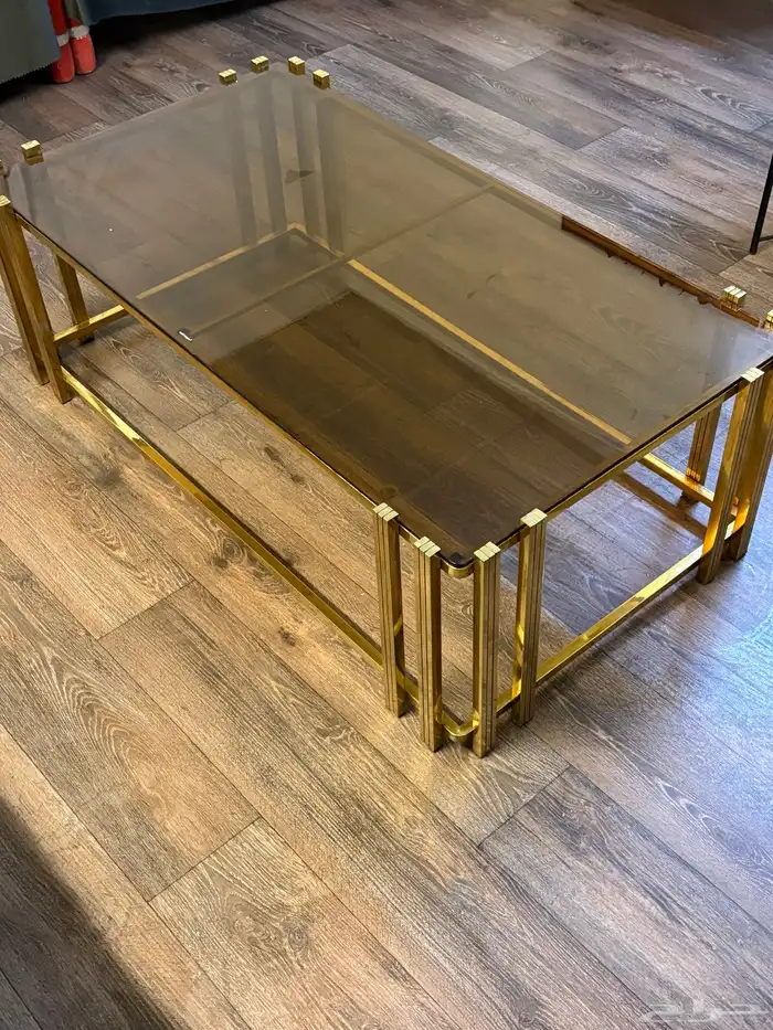 طاوله للبيع 1