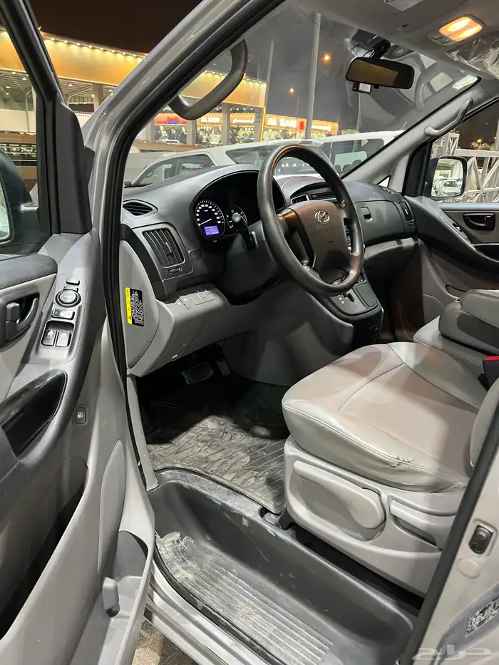 للبيع هونداي H1 2019 بضاعه ديزل وارد كوريا 5