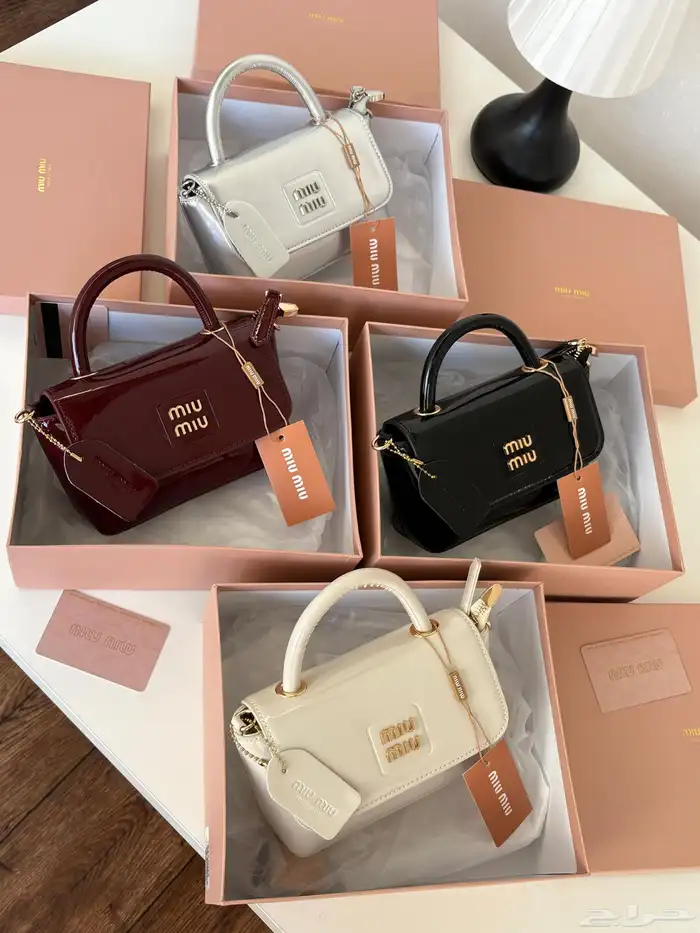شنط ماركه عرض لفتره محدوده 3شنط ب370 والشنطه165 91