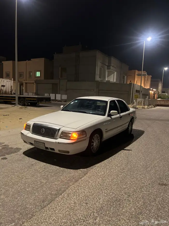 فورد جراند ماركيز 0