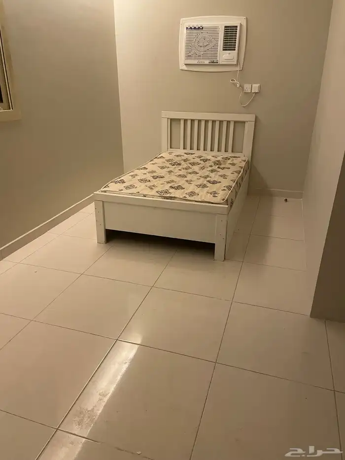شقه غرفتين وحمام مكيفه 1