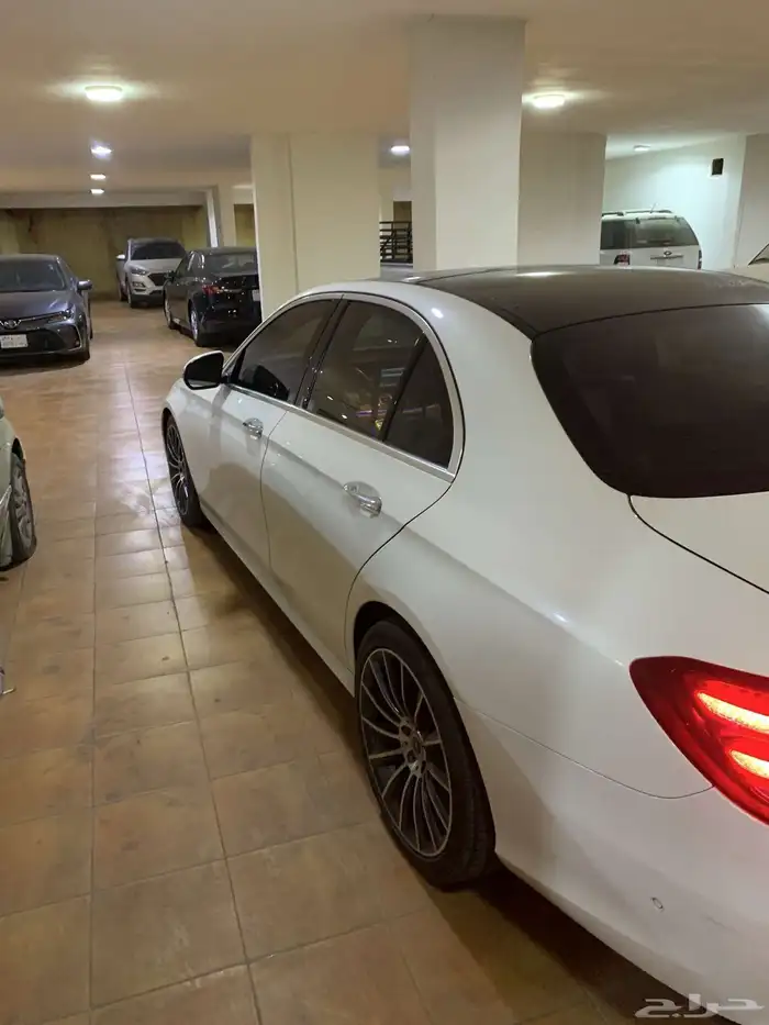 مرسيدس E300 وارد الأمريكي موديل 2017 للبيع 5