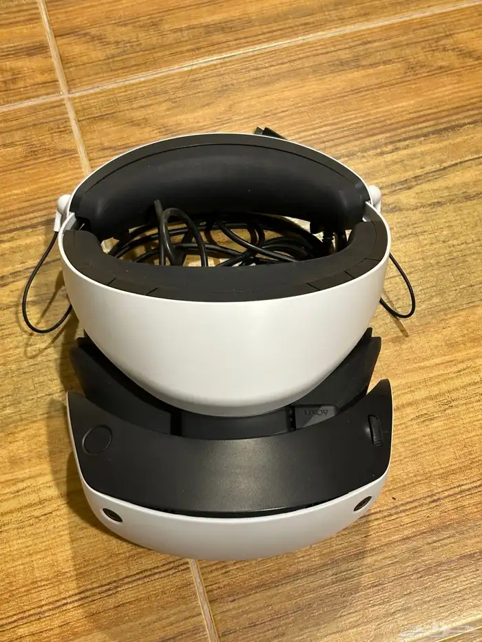 في ار 2 للبيع vr2 1