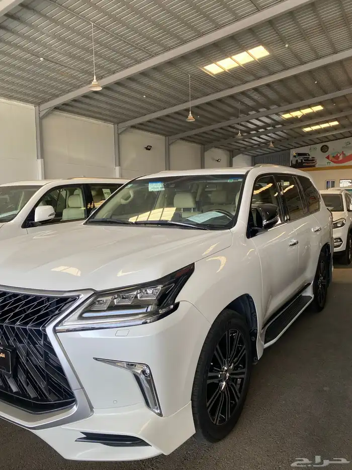 لكزس LX 570 2016 1