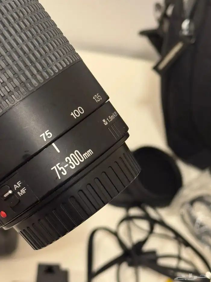 Canon 600D مع عدسة Canon EF 75-300mm للبيع كاميرا احترافية 3