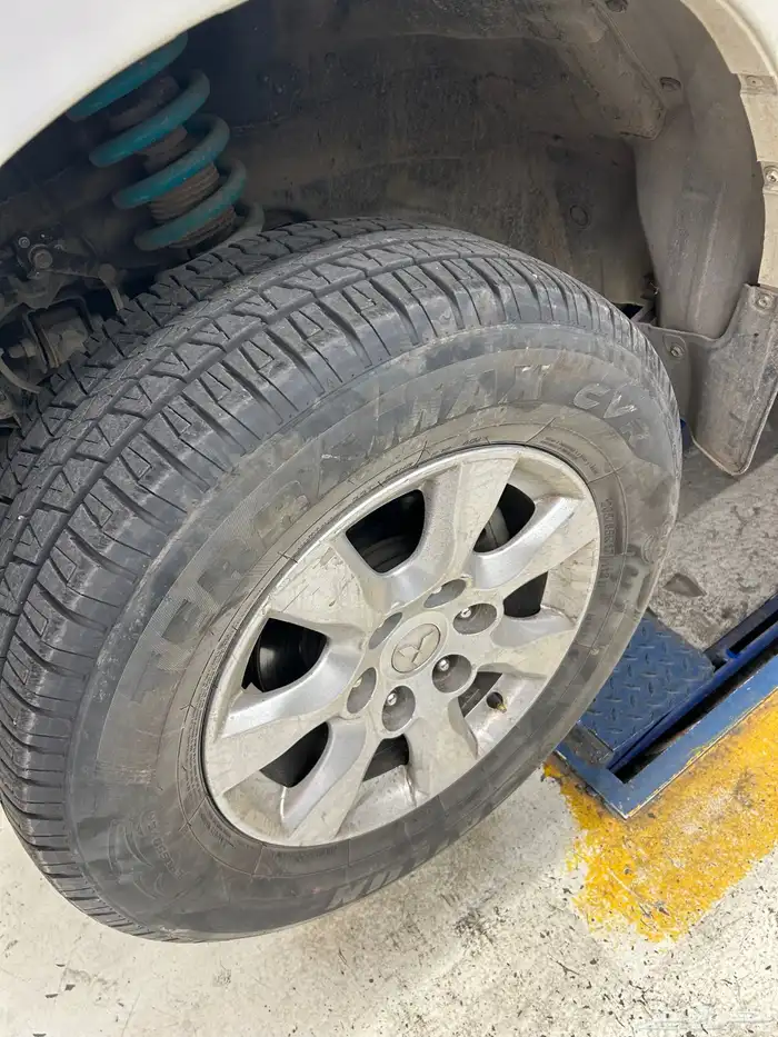 للبيع كفرات سايلون 265 65 17 1