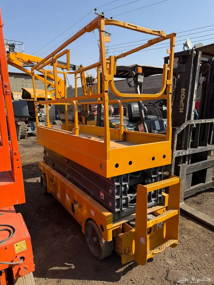 للبيع سيزرلفت كهرباء في جدة 0