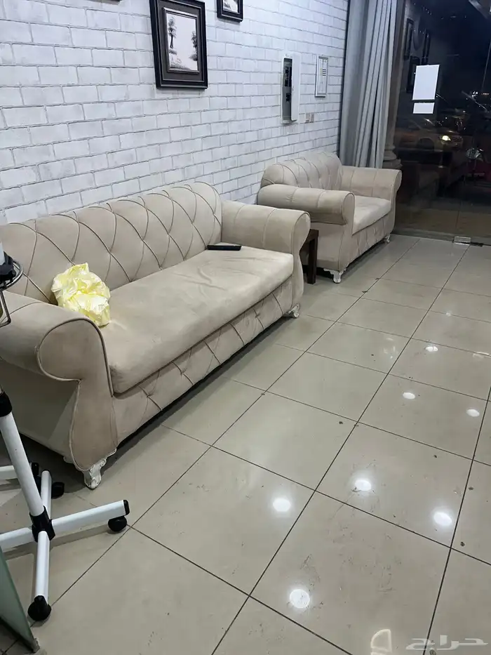 اثاث حلاق للبيع مرايات ودواليب 0