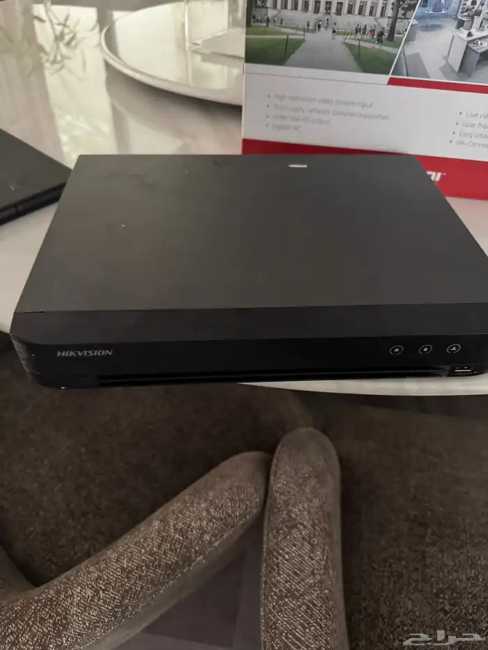 للبيع 4 كاميرات مراقبة مستخدمه خارجية هيكفيجن Hikvision 0