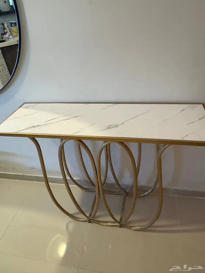 طاولة استقبال 4
