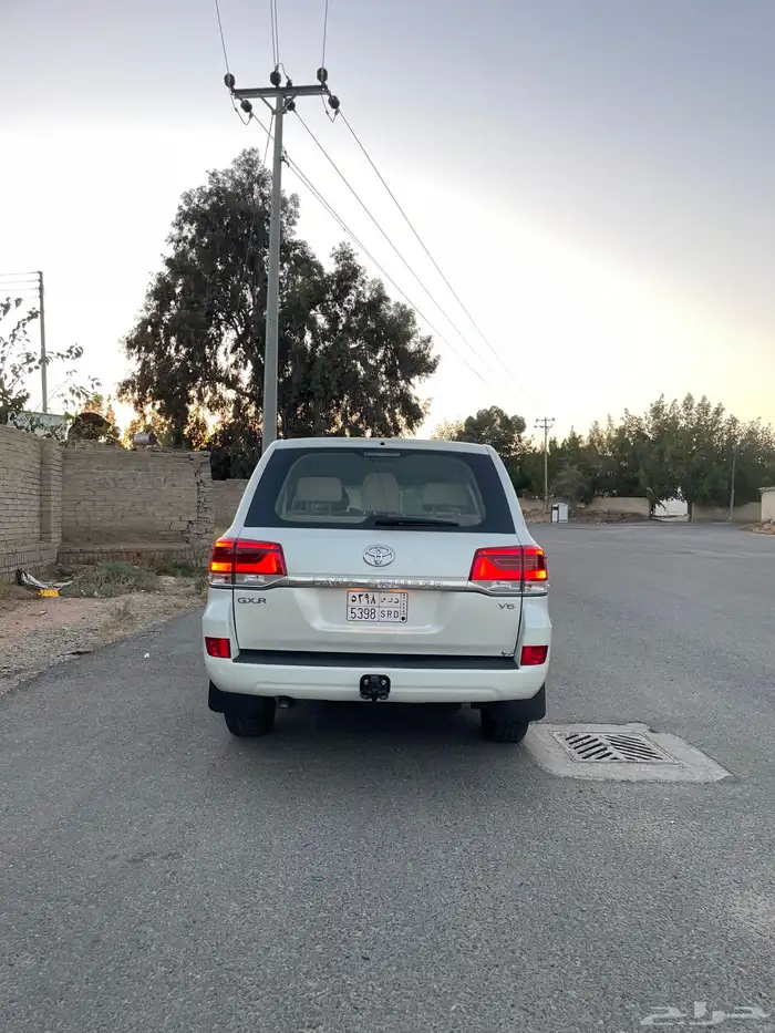 لاندكروزر GX 2018 6