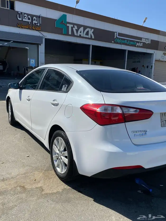 كيا سيراتو 2015 للبيع او البدل بشانجان ايدو 22 وفوق 7