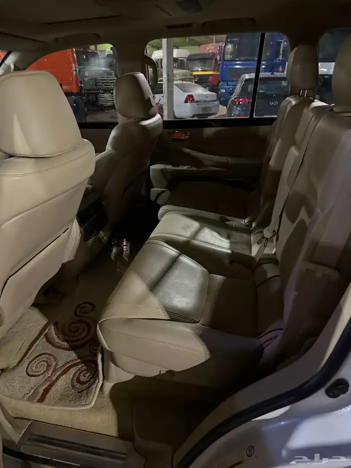 جيب لكزس 570 2010 7