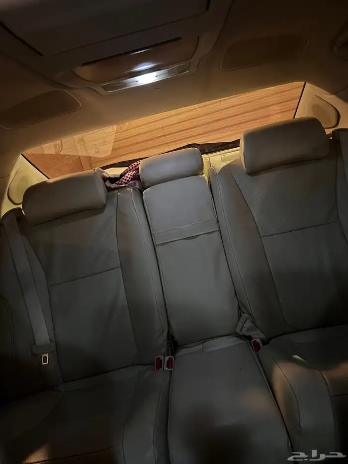 سياره لكززس LS46 L للبيع 10