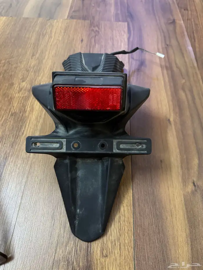 قاعدة لوحة دباب سوزوكي 600 0